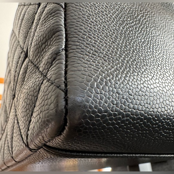 EUC-VGUC Chanel Black Caviar Grand Shopping Tote - Picture 10 of 15